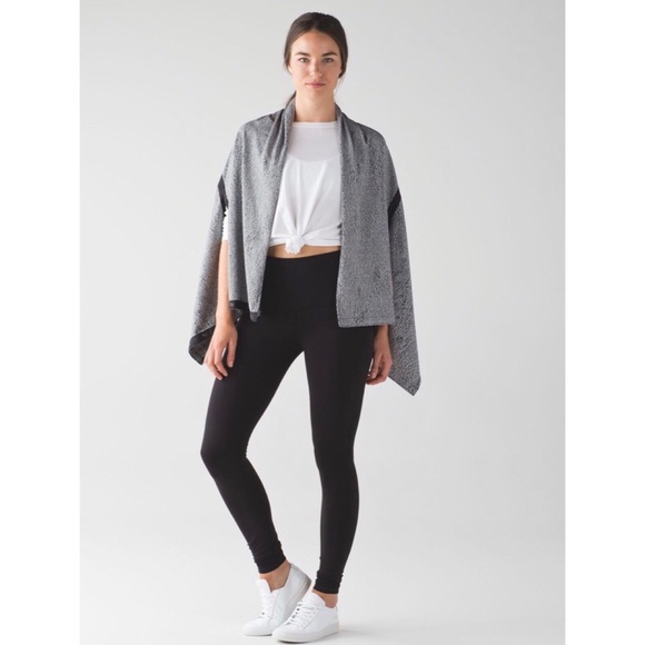 lululemon athletica Accessories - Lululemon Vinyasa Wrap